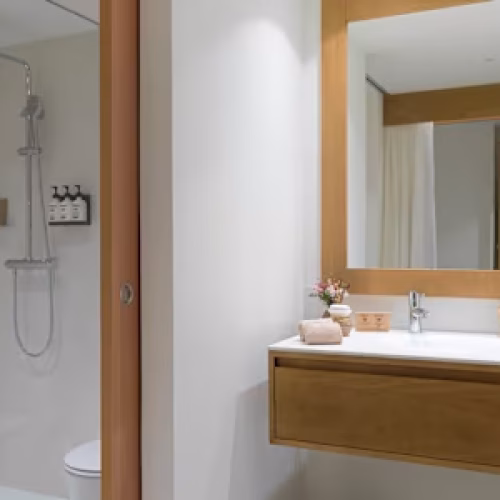 The longer you stay, the less you pay